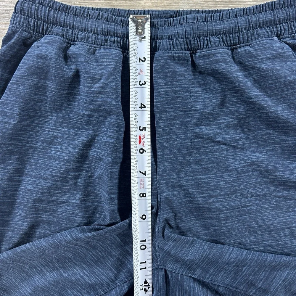 Lululemon‎ Pace Breaker Shorts Mens Small Navy Heathered 7 Inch Inseam Linerless